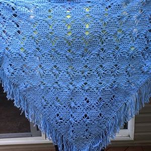 NEW Handmade Crocheted Shawl